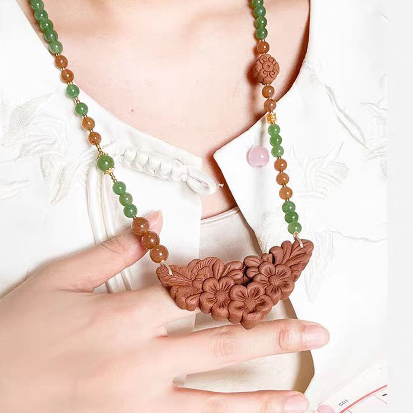 Tulip & Osmanthus Herbal Incense Flower Necklace