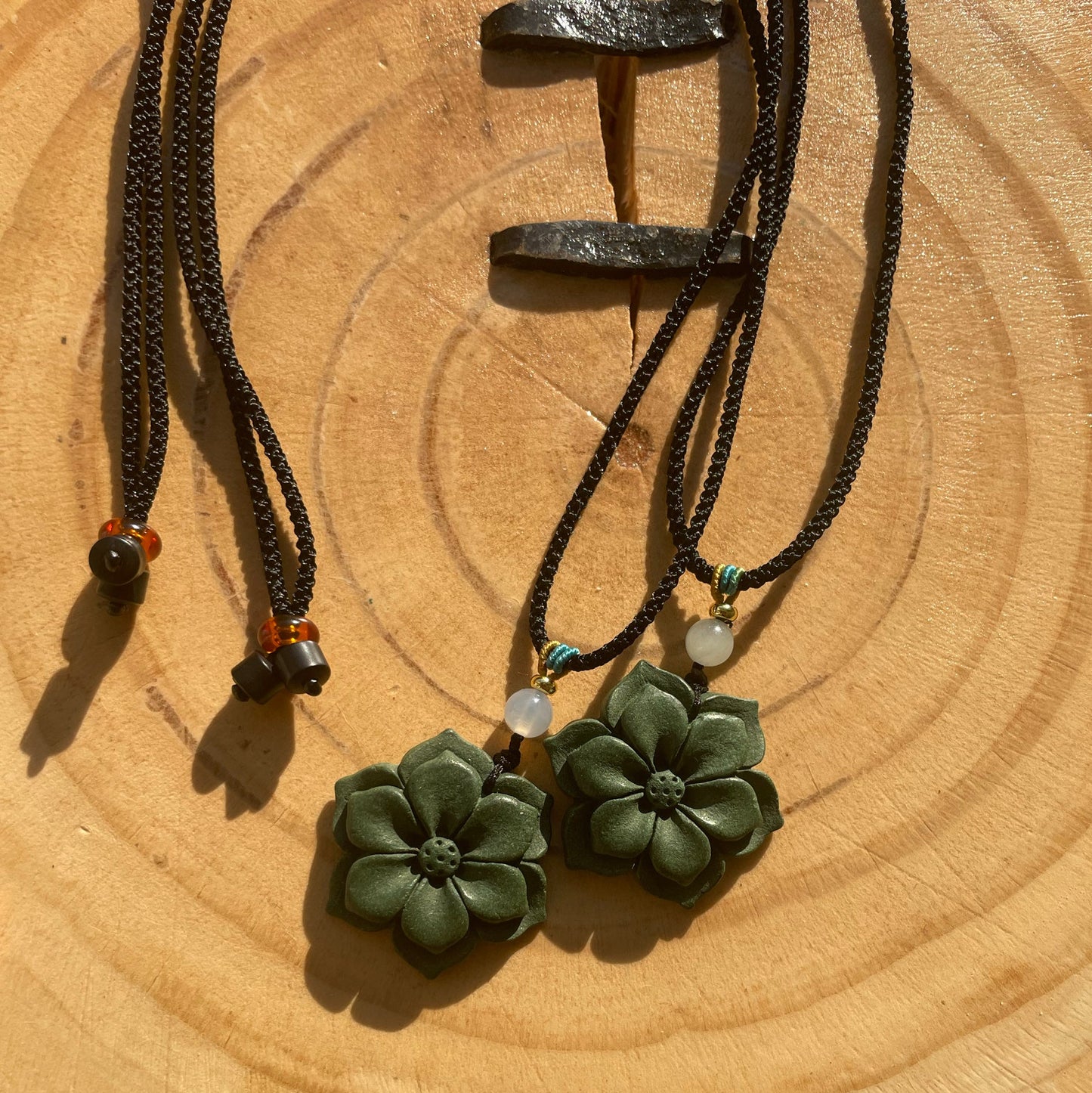 Herbal Incense Flower Necklace