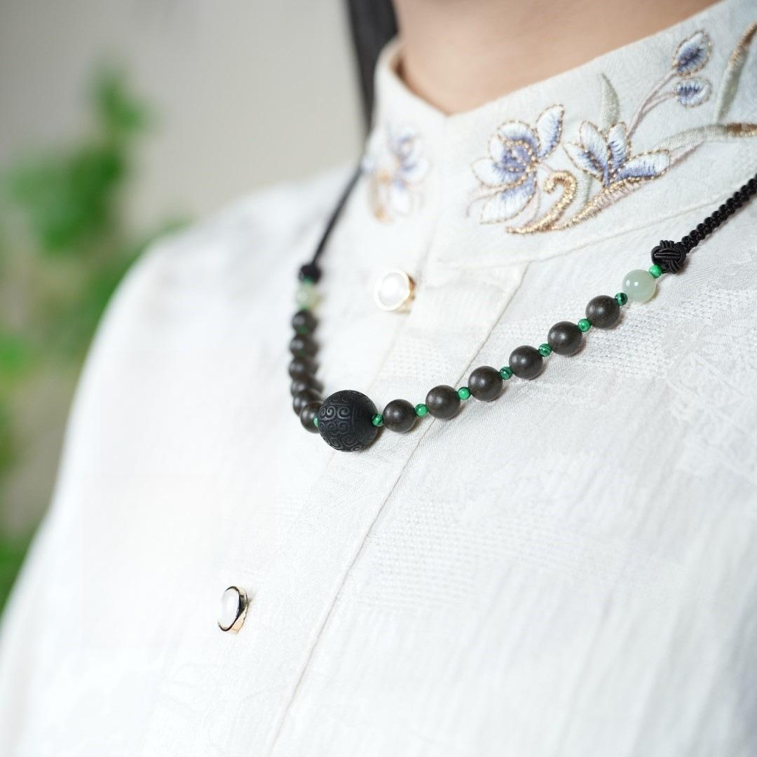 Clove & Benzoin Scent Herbal Beads Necklace